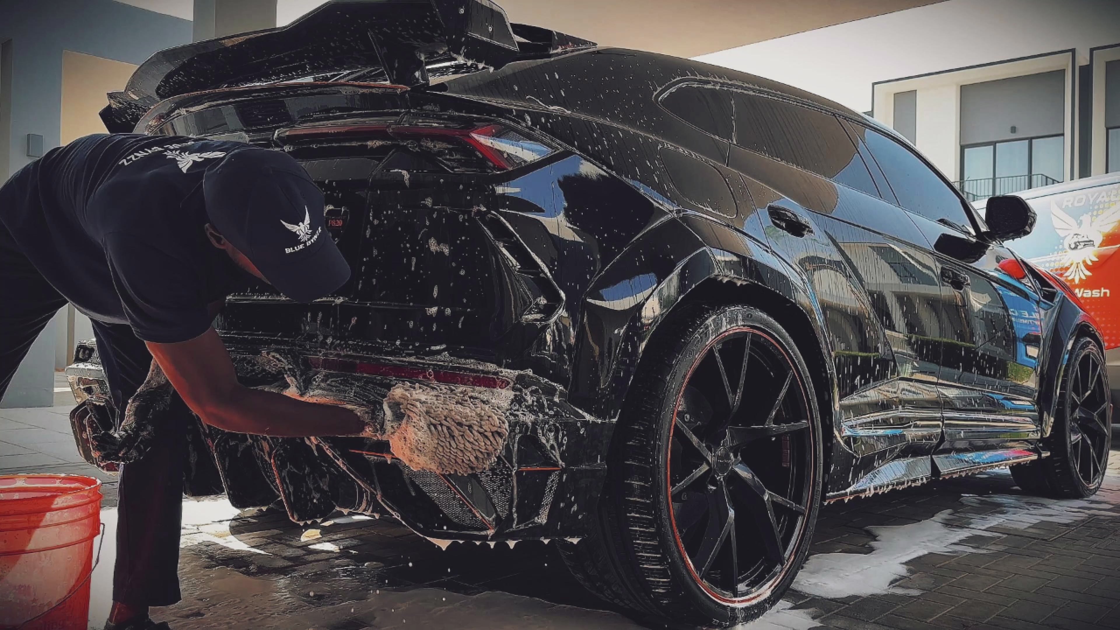 Load video: carwash dubai